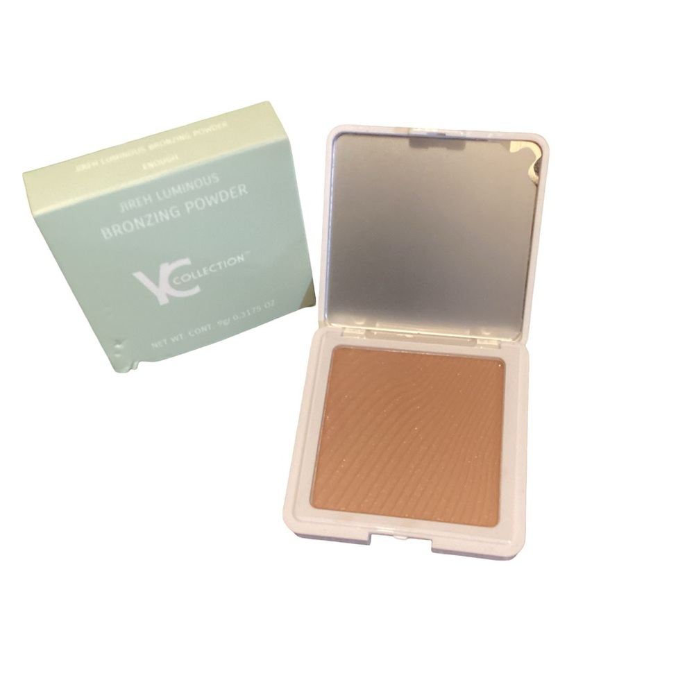 YC Collection Jireh Luminous Bronzing Face Powder in shade Enough